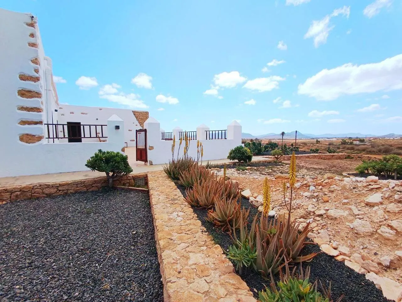 Typical House And Best Location To Visit Fuerteventura, Wifi And Parking Free - Los Nopales Fuerteventura Antigua  Espanha